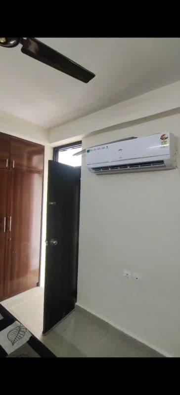 Premium Flat - Photo 1